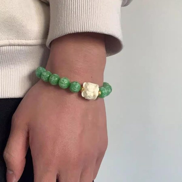 "Avocado Green Lion Dance" Couple Bracelet｜Feng Shui Healing Jewelry｜Chakra Balancing Beads